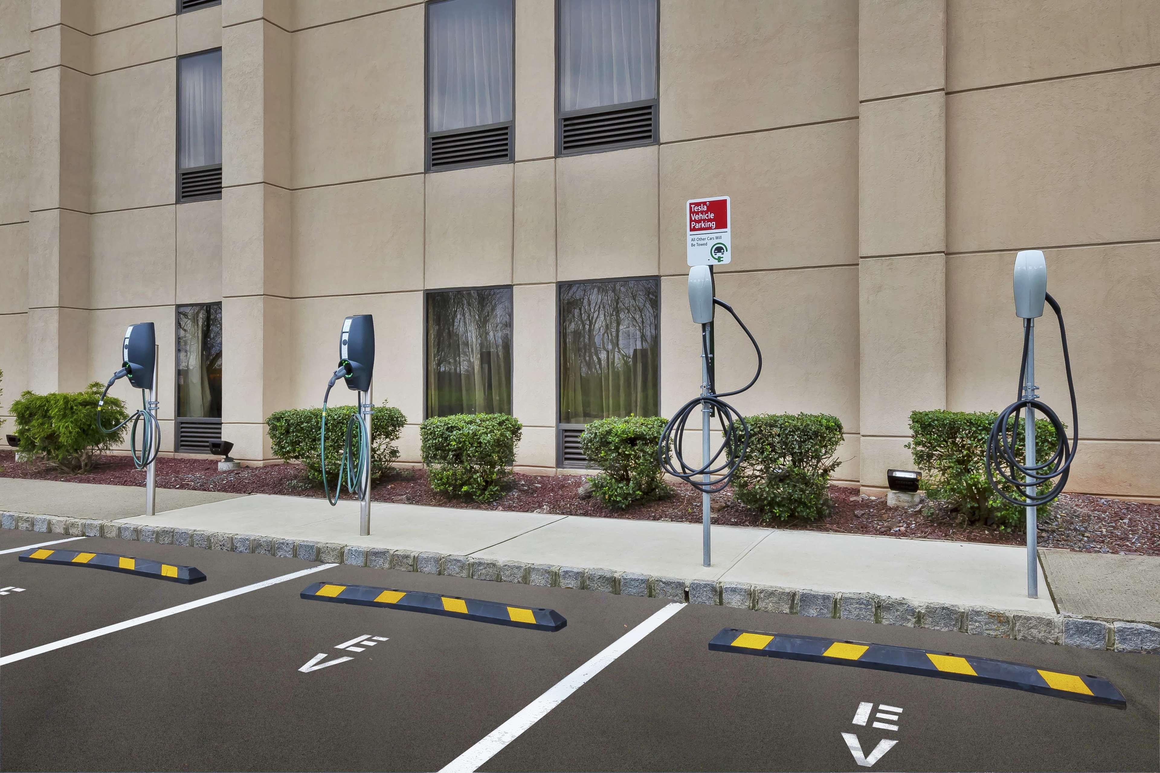Hampton Inn Clinton Eksteriør bilde